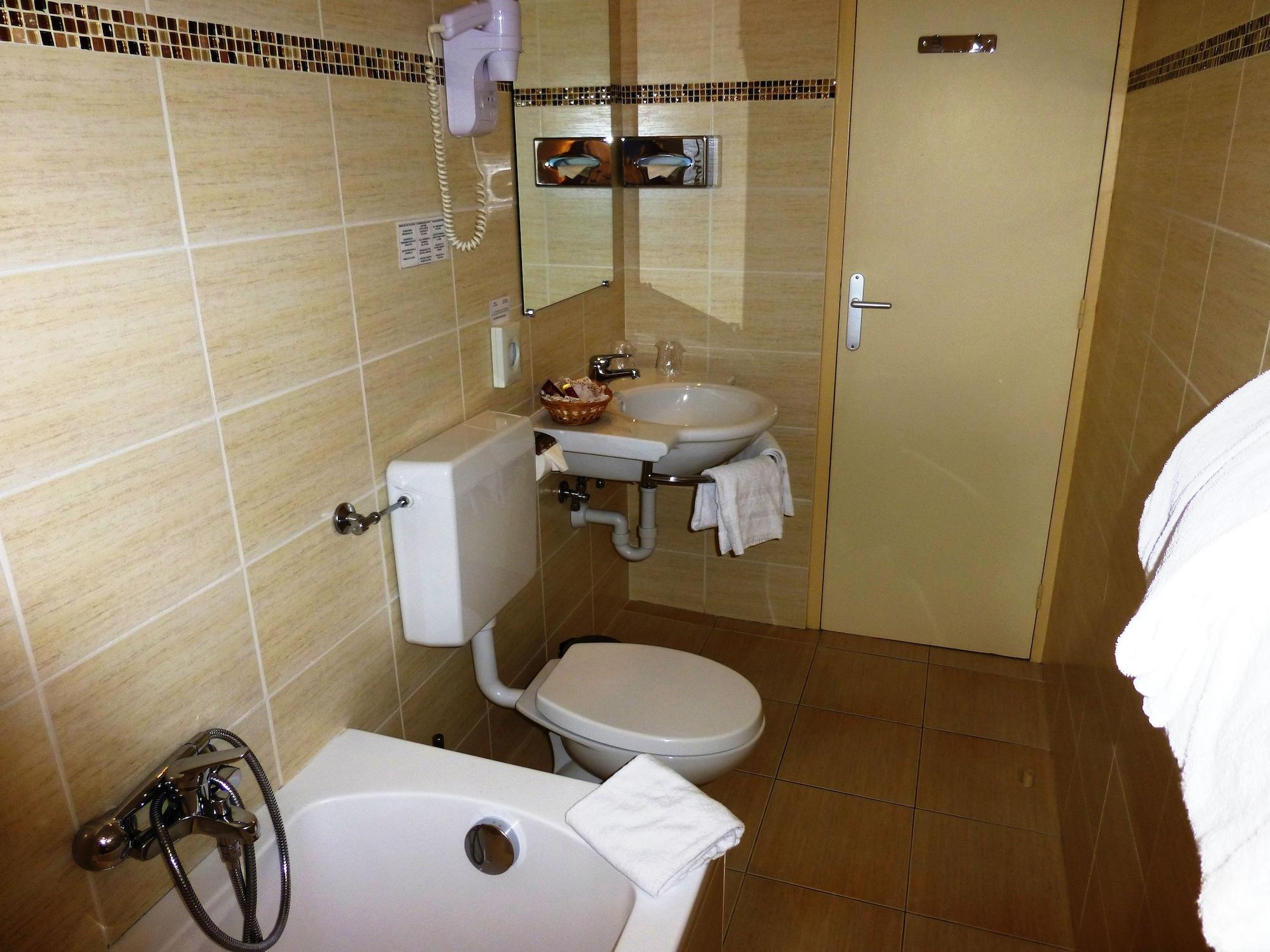 Capitole Hotel