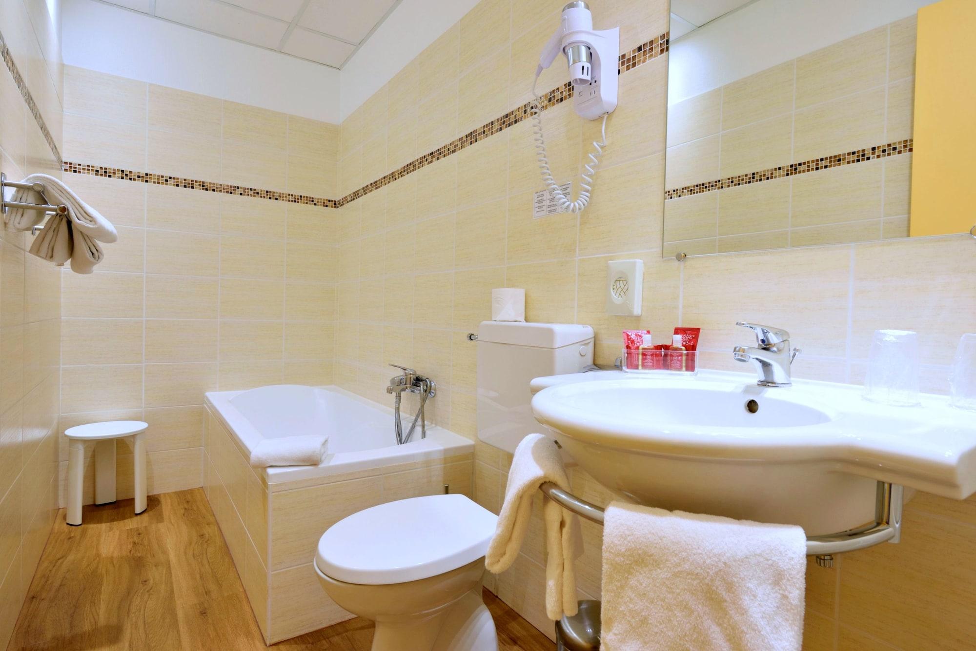Capitole Hotel